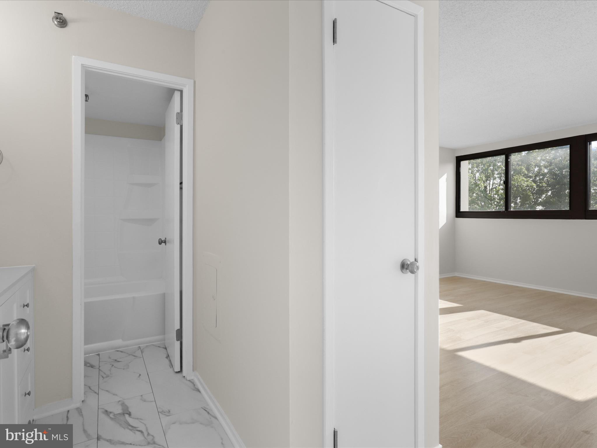 5911 Edsall Road, Unit 408 Alexandria, VA 22304 - Photo 17 of 29 Bathroom/Bedroom