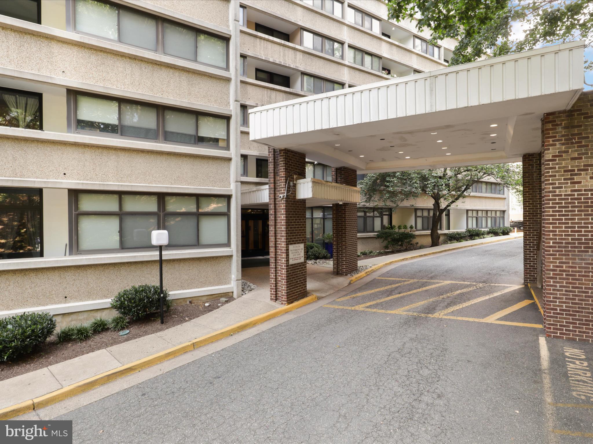5911 Edsall Road, Unit 408 Alexandria, VA 22304 - Photo 7 of 29 Building Entrance