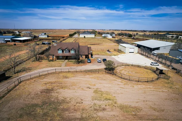 $799,950 | 5808 County Road 7620, Lubbock, TX 79424