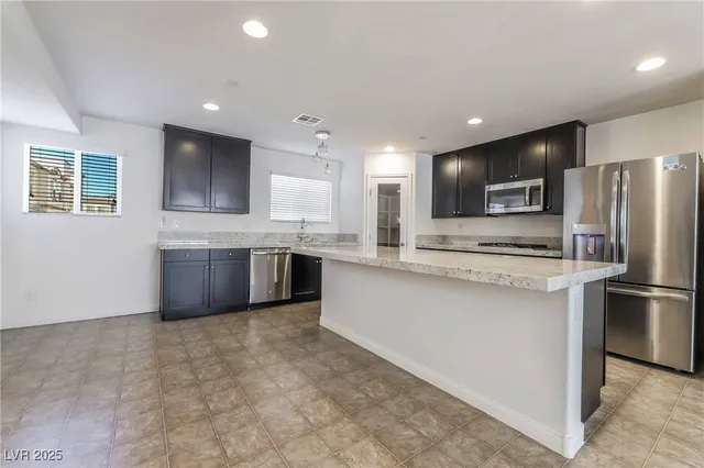 $1,995 | 1525 Spiced Wine Avenue, Unit 18105, Henderson, NV 89074