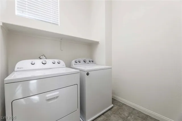 $1,995 | 1525 Spiced Wine Avenue, Unit 18105, Henderson, NV 89074