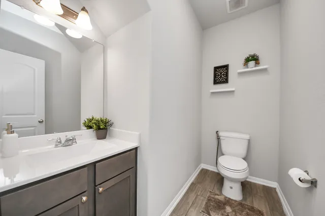 $385,000 | 5206 Wyatt James Lane, Brookshire, TX 77423