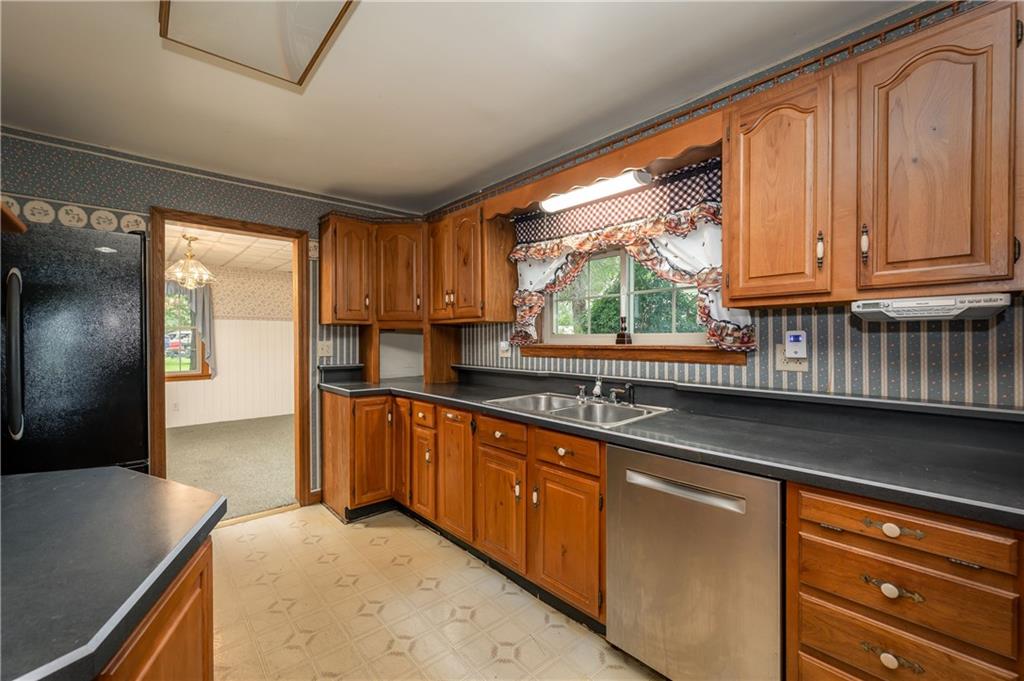 723 Fairview Road North Washington, PA 16048 - Photo 10 of 25 Gallery Image 10