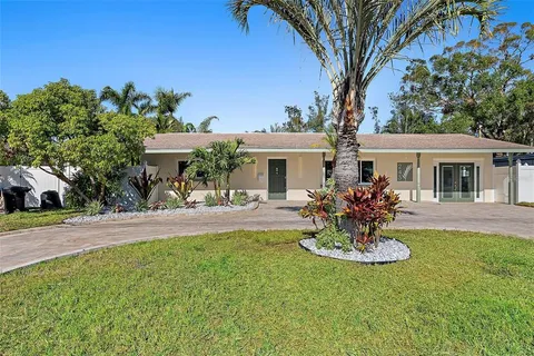 $1,025,000 | 243 45th Avenue Northeast, St. Petersburg, FL 33703