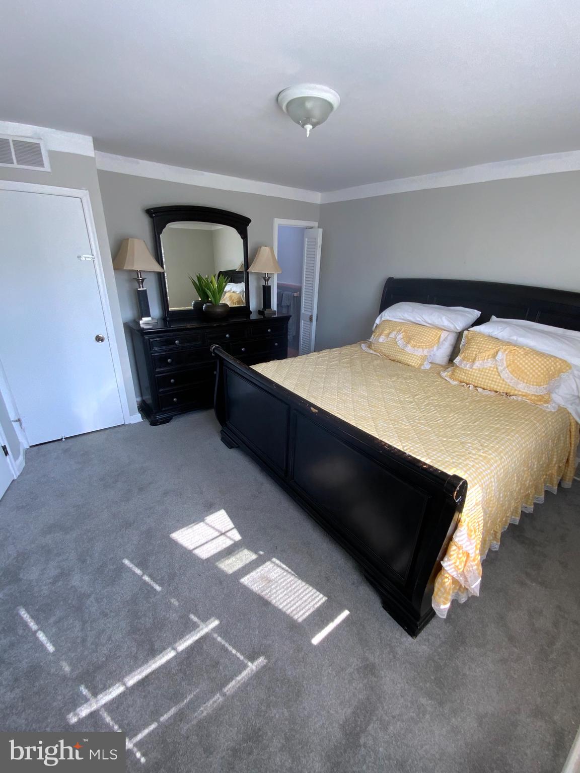 6323 Foxhill Road Philadelphia, PA 19120 - Photo 12 of 18 Gallery Image 12