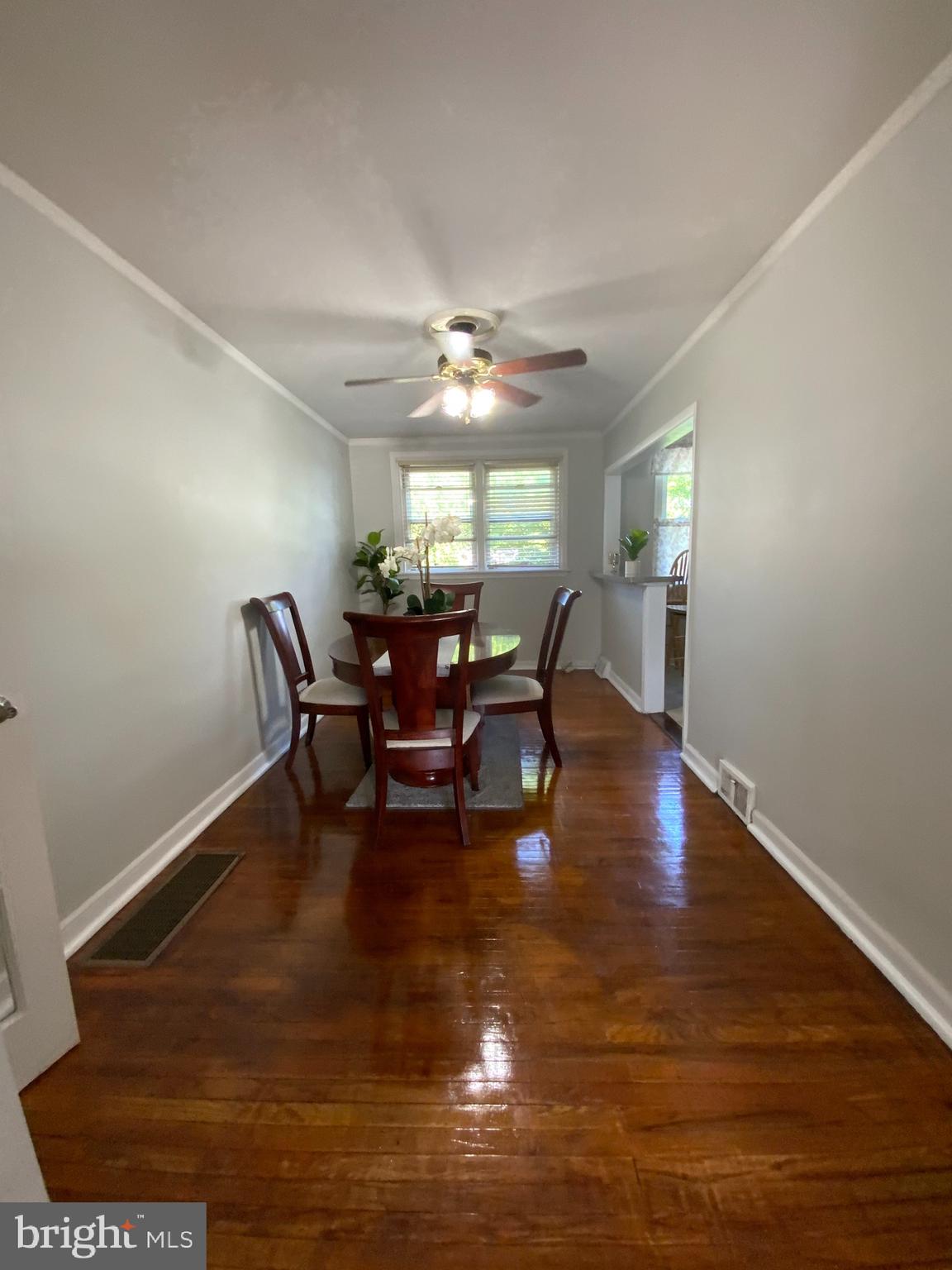 6323 Foxhill Road Philadelphia, PA 19120 - Photo 3 of 18 Gallery Image 3