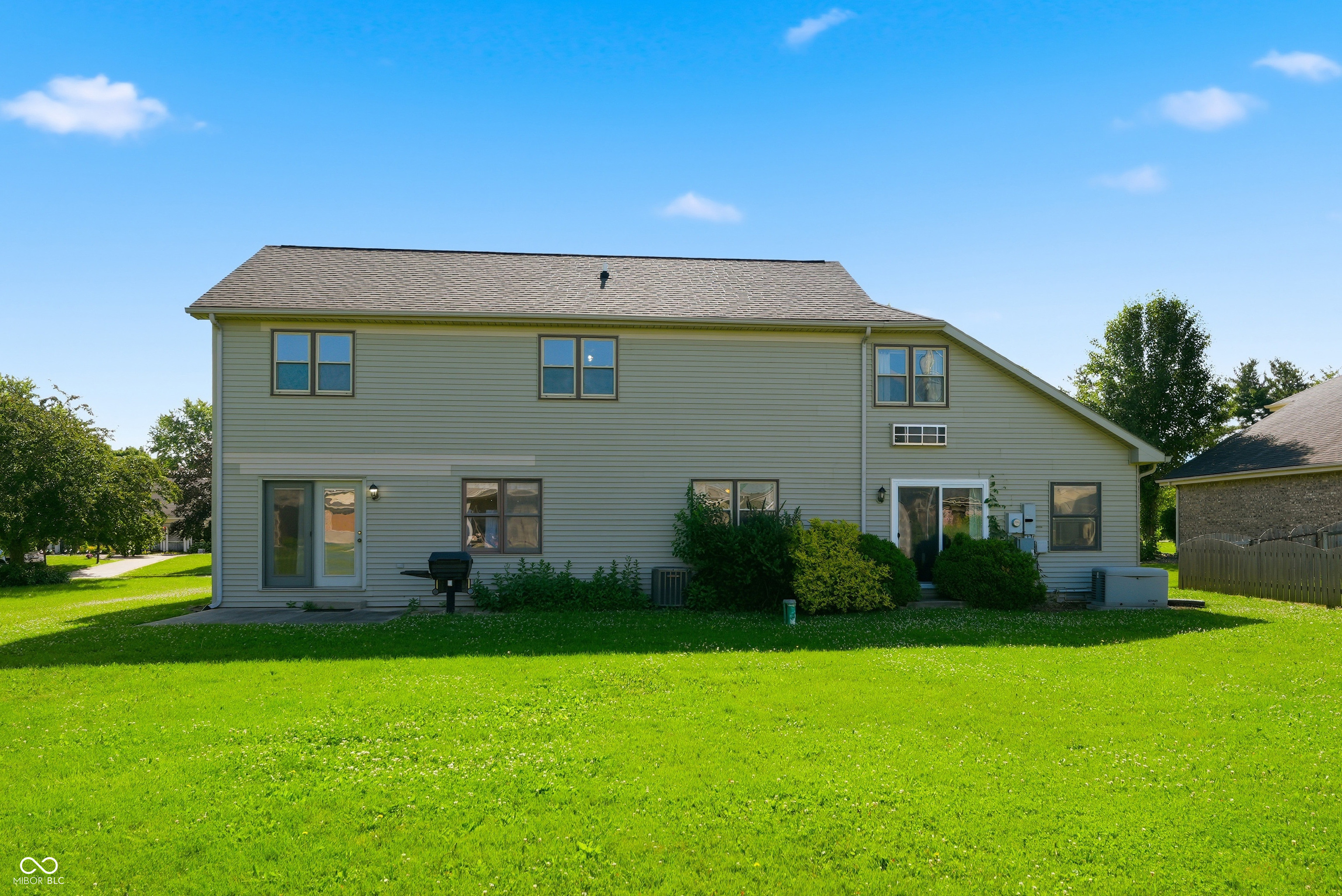 8749 Carriage Lane Pendleton, IN 46064 - Photo 35 of 44