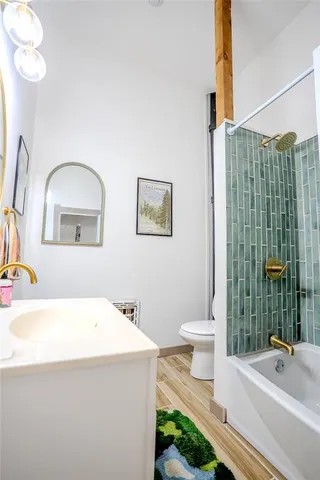 $279,900 | 901 North Morris Street, Gainesville, TX 76240