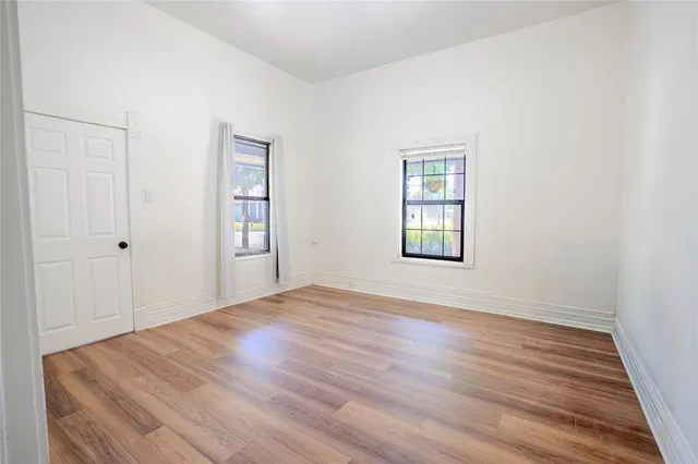 $279,900 | 901 North Morris Street, Gainesville, TX 76240