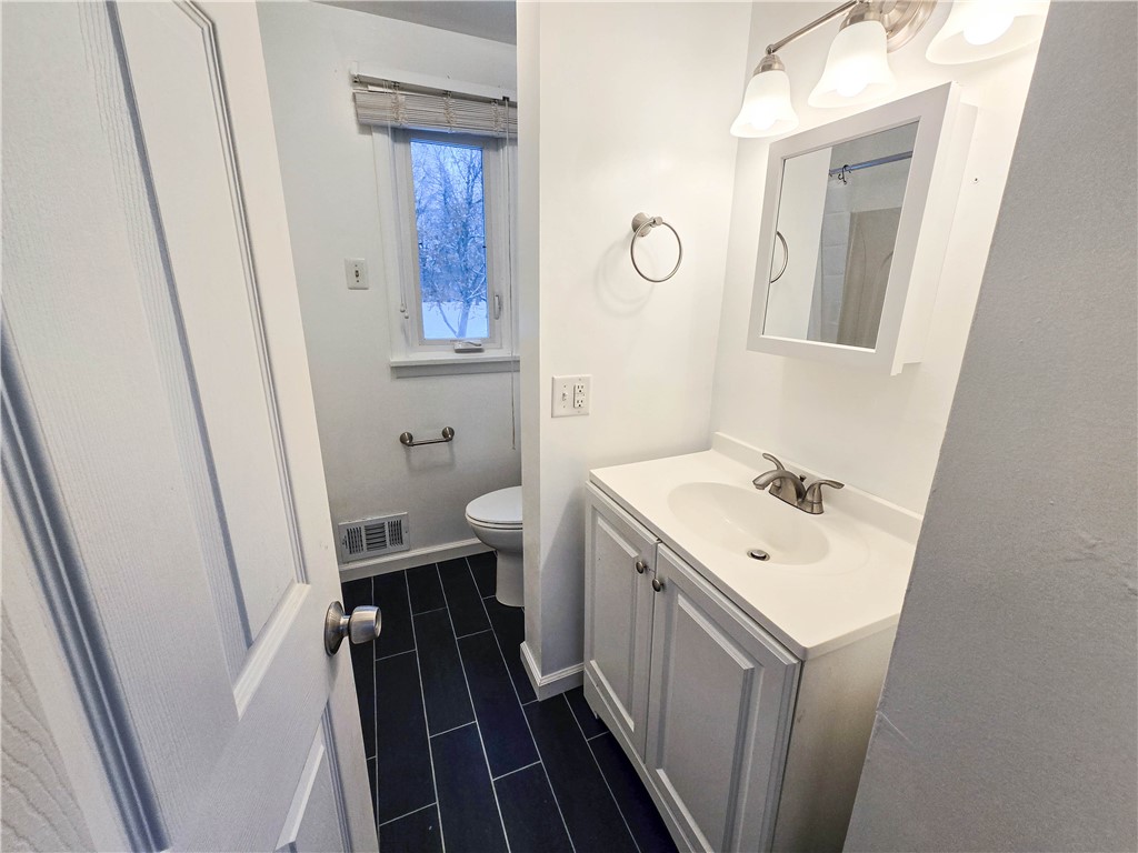 512 Bromley Road Riga, NY 14428 - Photo 9 of 14