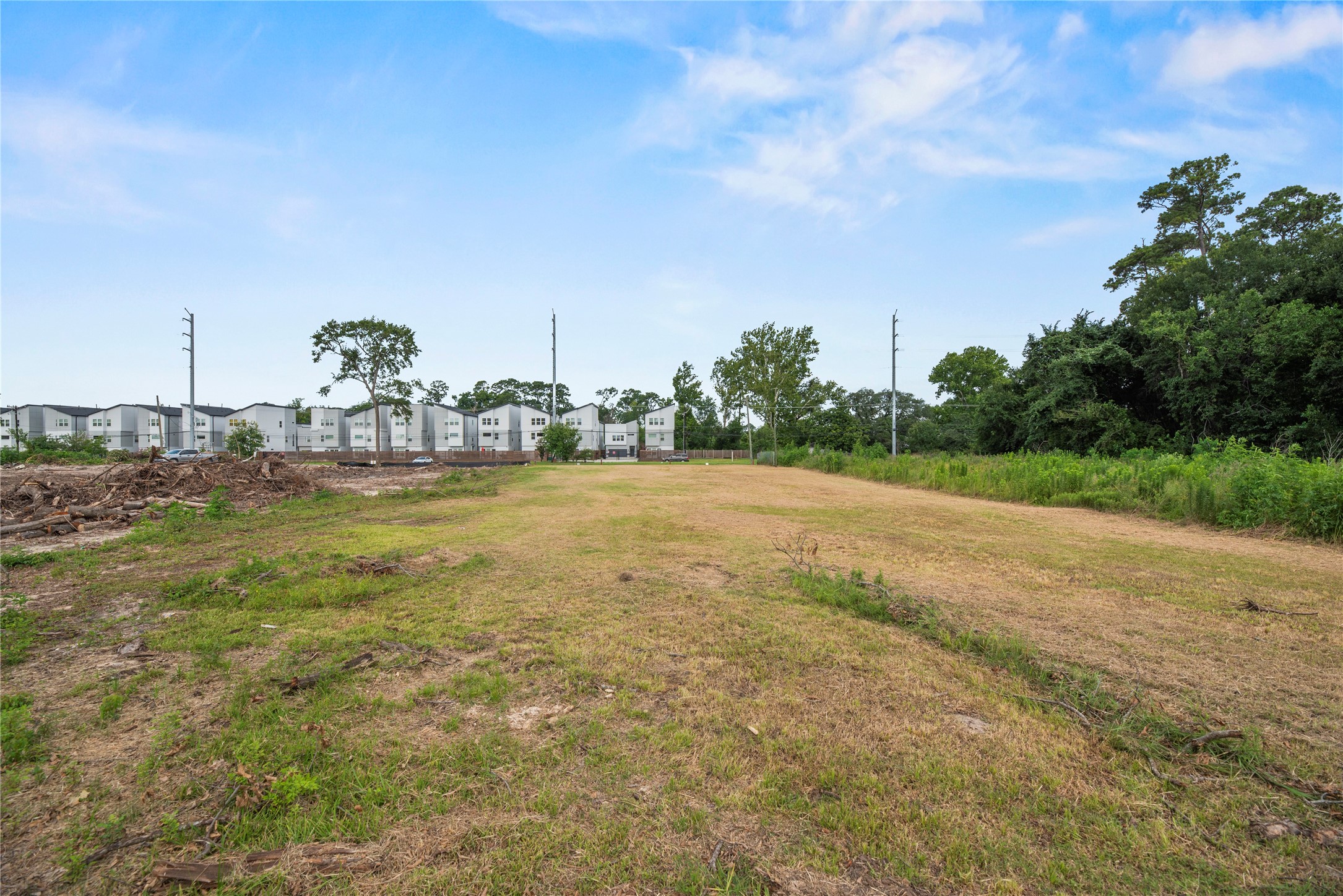 5728 Wheatley Street Houston, TX 77091 - Photo 8 of 9 a view of a ocean view