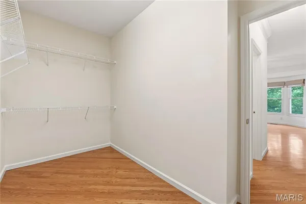 $449,900 | 5604 Hillcamp Court, St. Louis, MO 63128