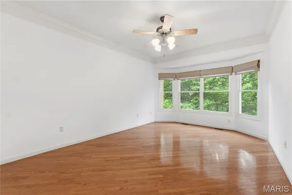 $449,900 | 5604 Hillcamp Court, St. Louis, MO 63128