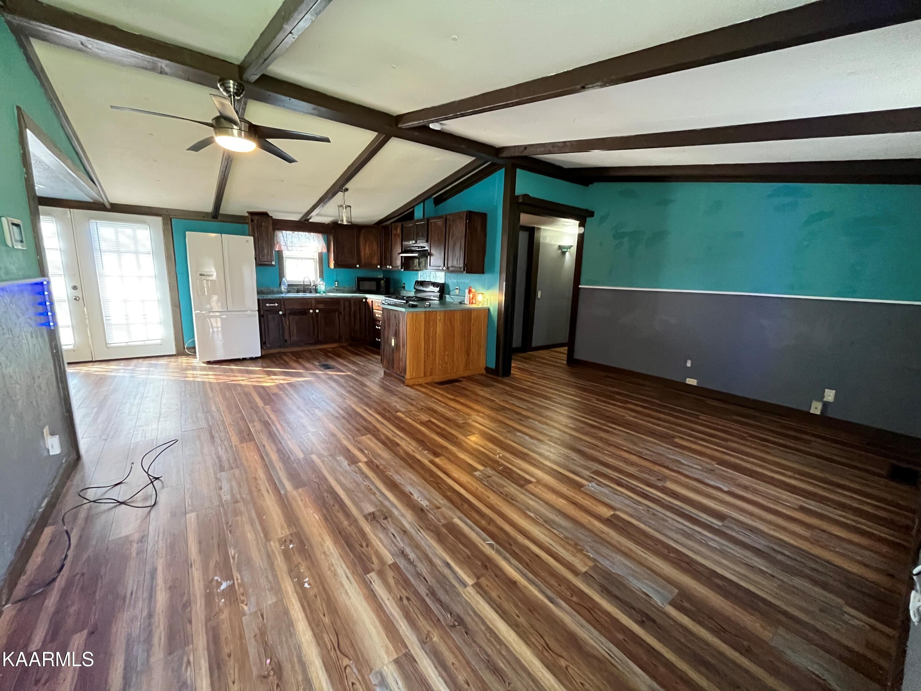 1481 Mountain Ranch Road Newport, TN 37821 - Photo 3 of 19 13