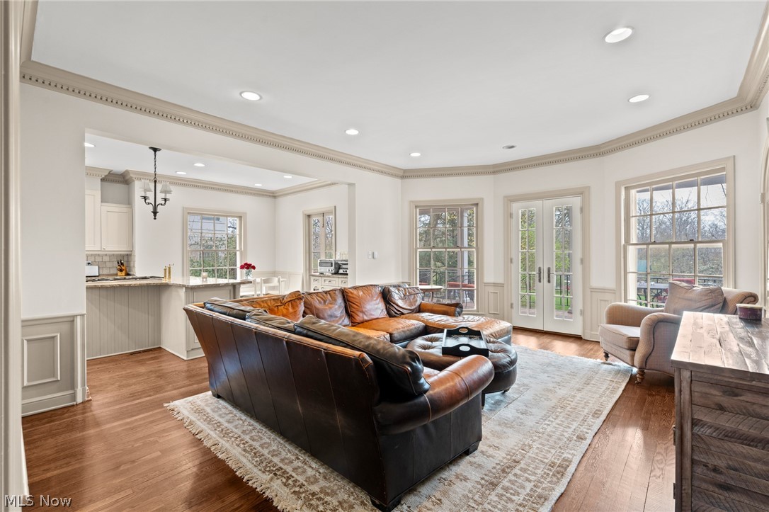 17640 South Woodland Road Cleveland, OH 44120 - Photo 8 of 40