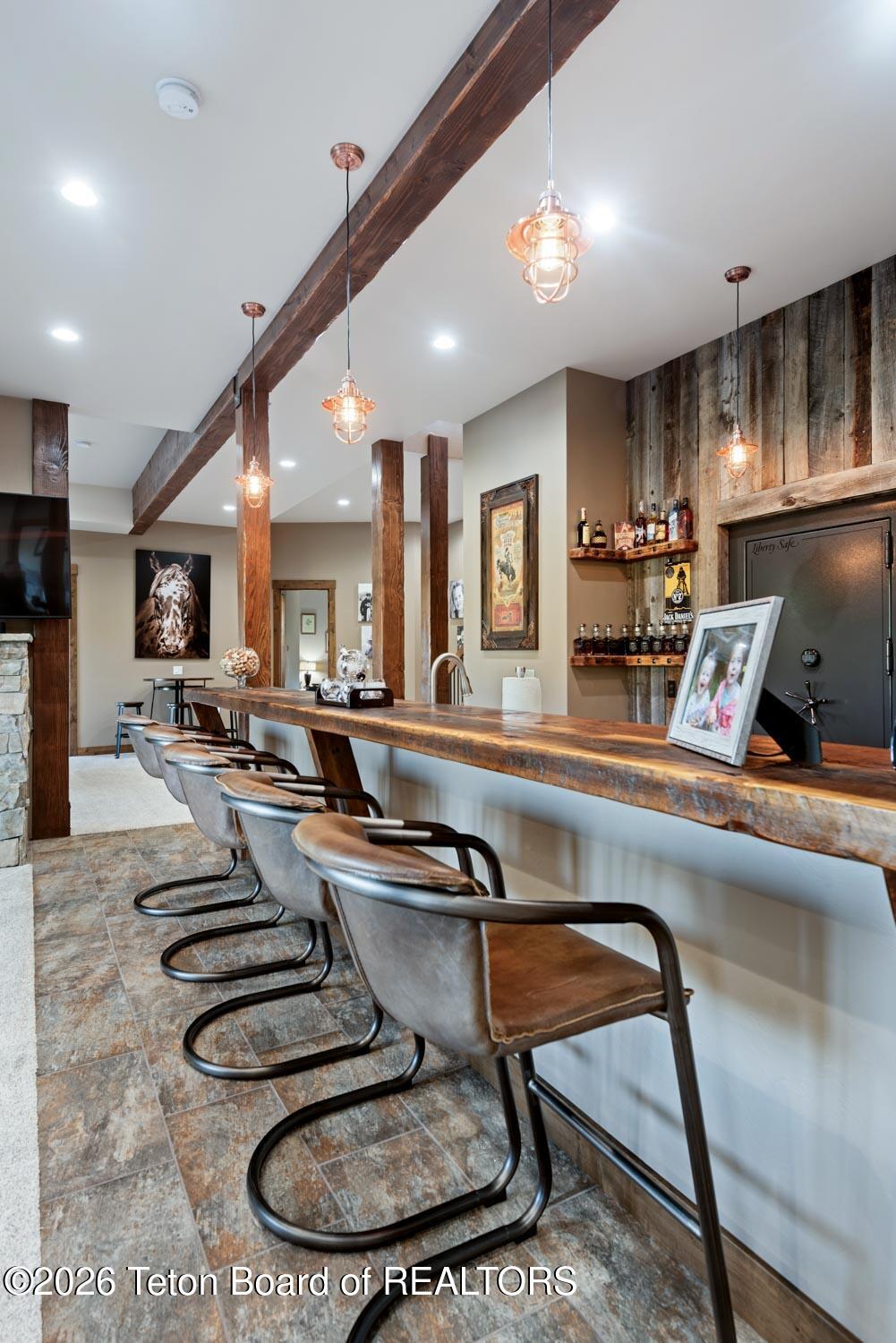 29 White Point Road Cora, WY 82925 - Photo 61 of 102 Basement bar