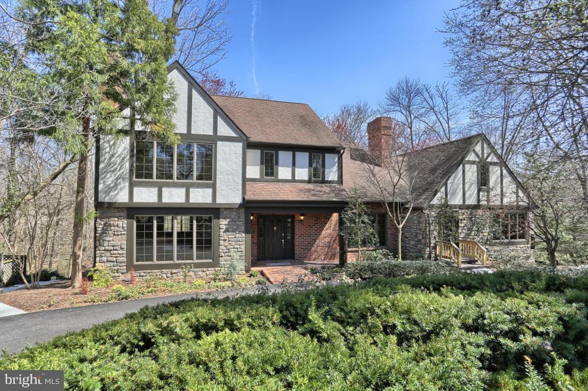 43 North Cornwall Road Lebanon, PA 17042 - Photo 2 of 49 Gallery Image 2