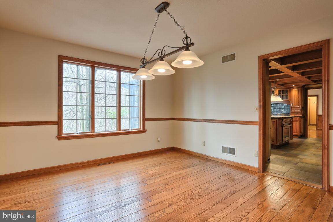 43 North Cornwall Road Lebanon, PA 17042 - Photo 18 of 49 Gallery Image 18