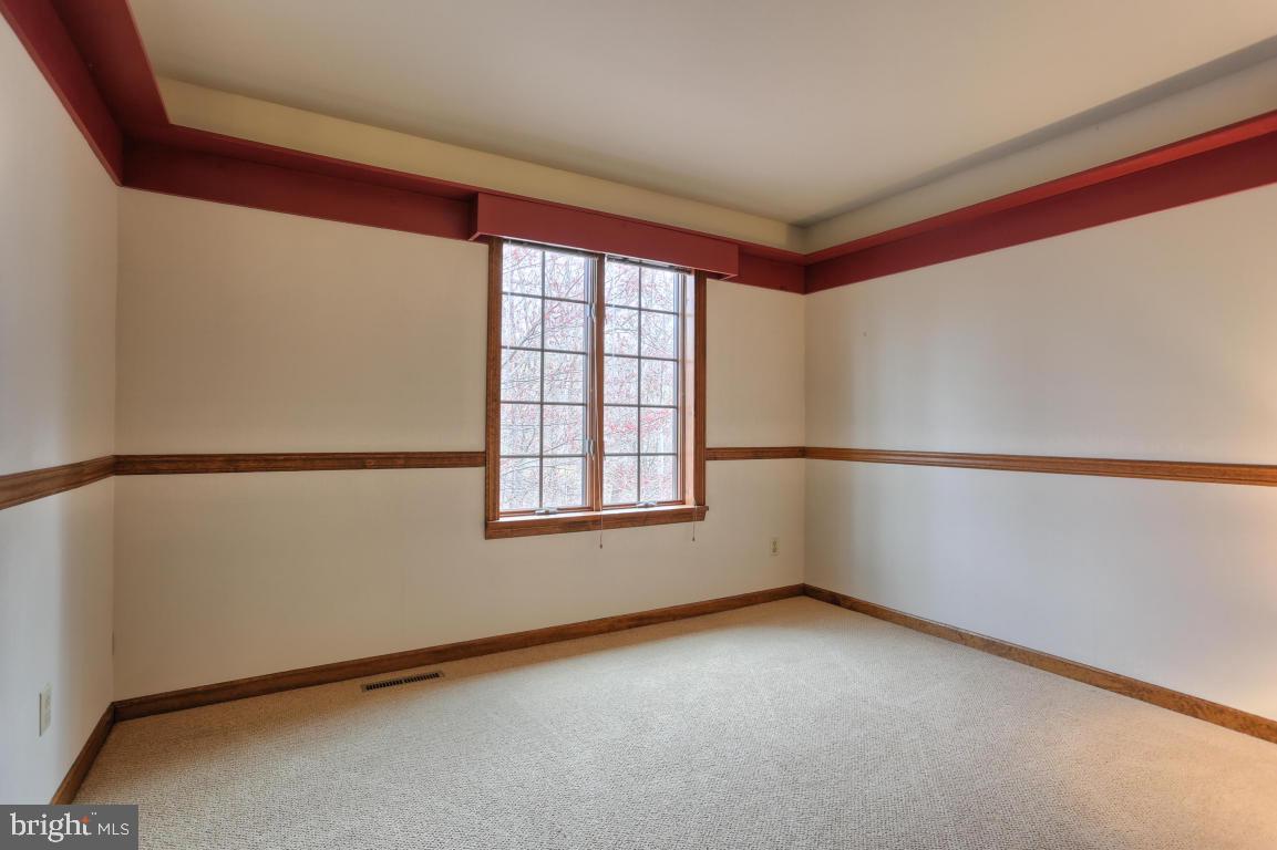 43 North Cornwall Road Lebanon, PA 17042 - Photo 36 of 49 Gallery Image 36