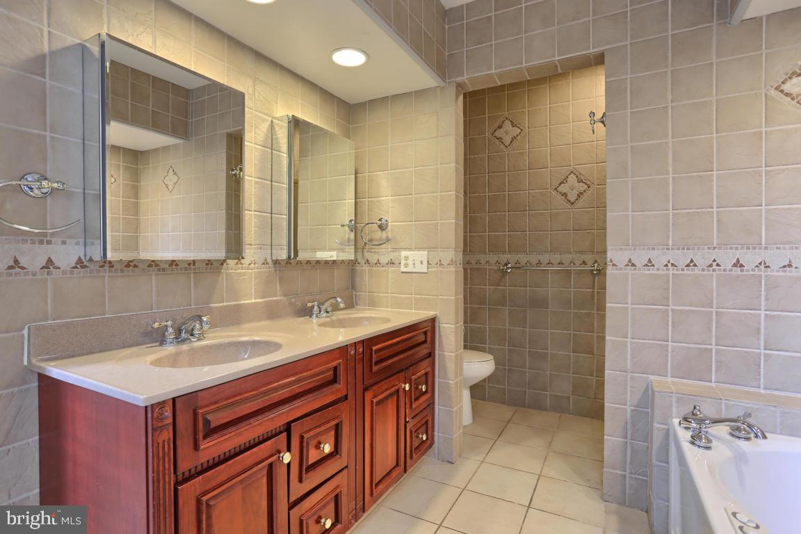 43 North Cornwall Road Lebanon, PA 17042 - Photo 41 of 49 Gallery Image 41