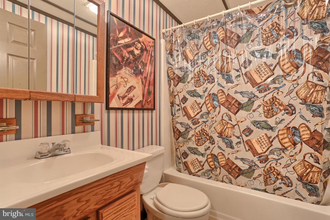 43 North Cornwall Road Lebanon, PA 17042 - Photo 44 of 49 Gallery Image 44