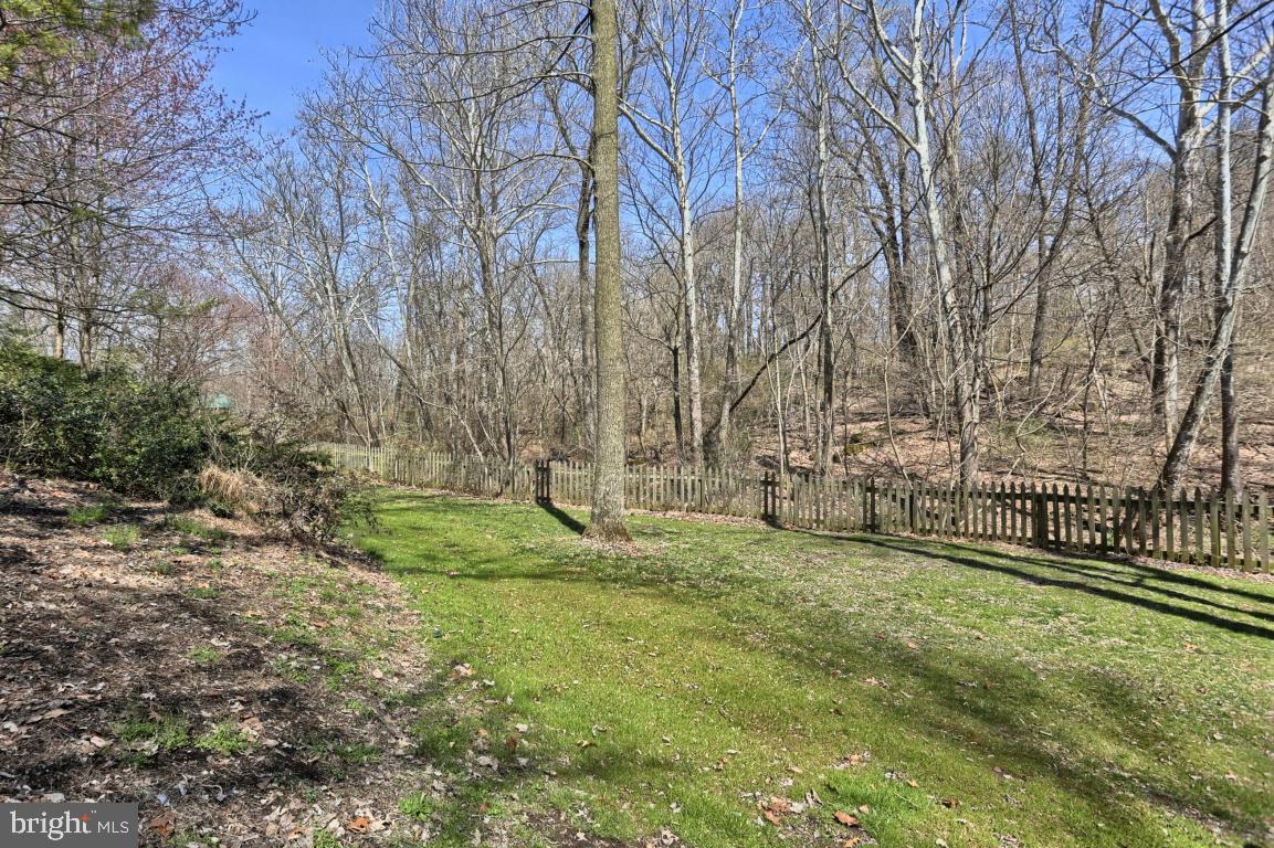 43 North Cornwall Road Lebanon, PA 17042 - Photo 8 of 49 Gallery Image 8