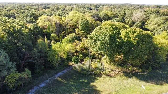 $170,000 | 8863 West Main Street, Kalamazoo, MI 49009