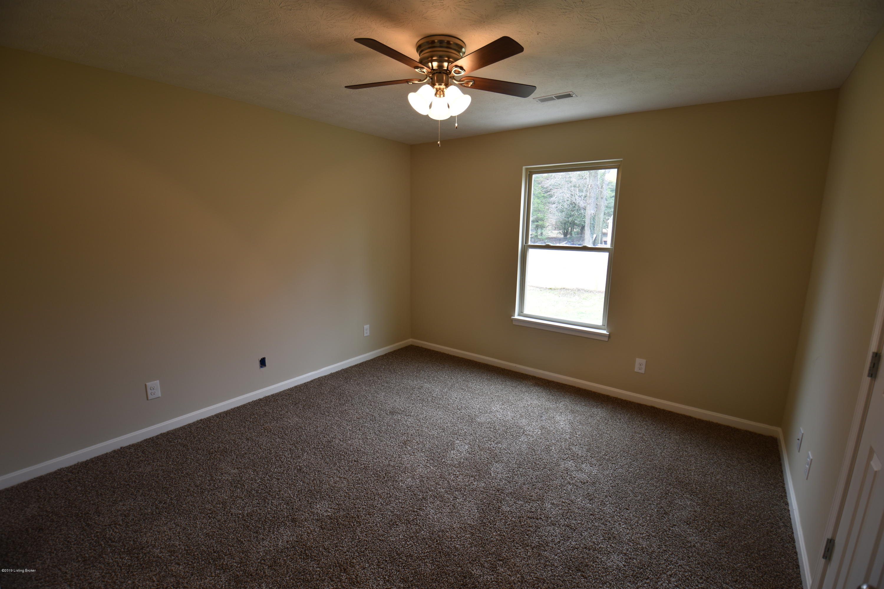 1568 Knight Road Louisville, KY 40216 - Photo 17 of 19 BR 3