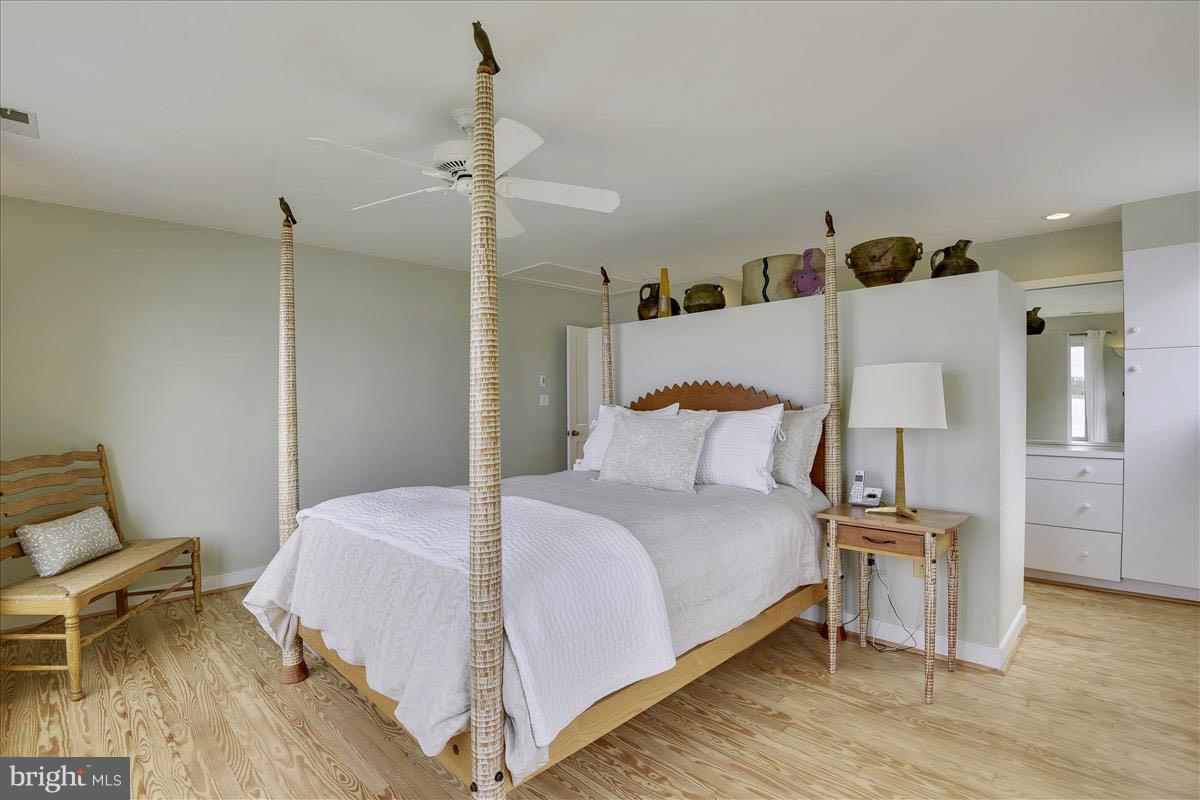 1101 Steamboat Road Shady Side, MD 20764 - Photo 14 of 34 Bedroom (Master)