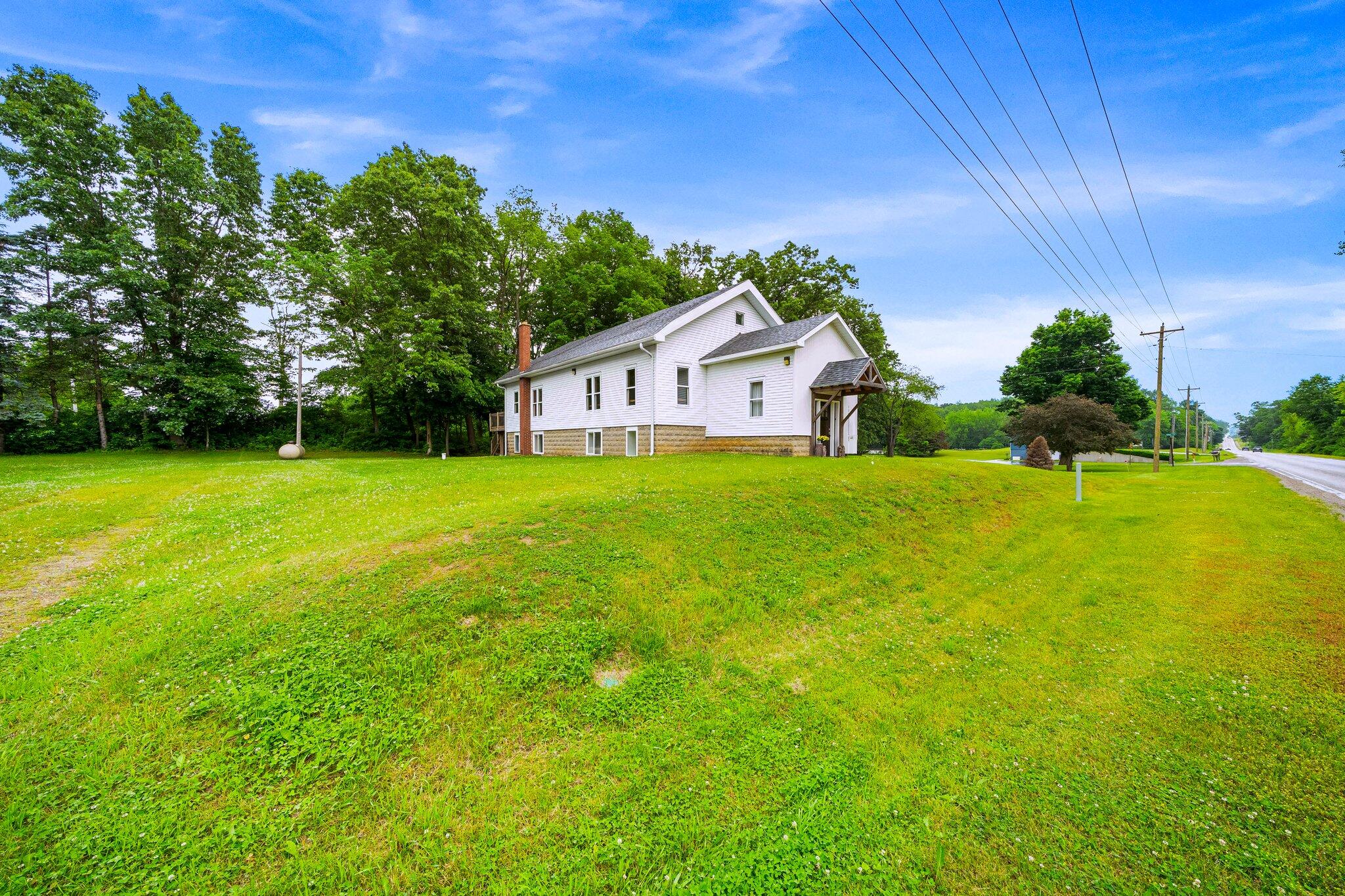 13060 Broadway Road-34