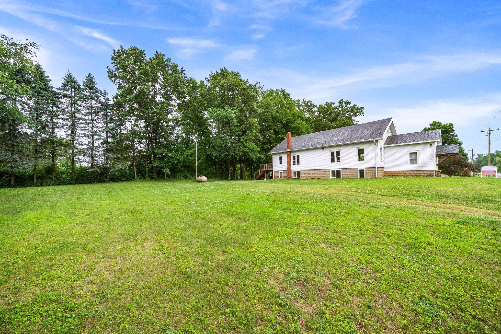 13060 Broadway Road Three Rivers, MI 49093 - Photo 3 of 43 13060 Broadway Road-33