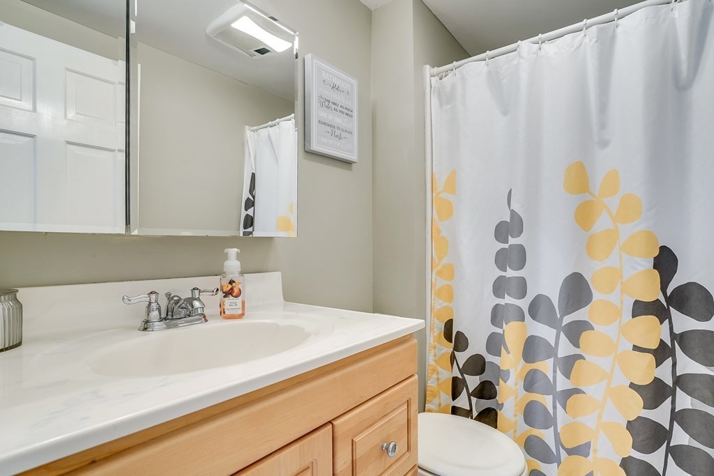 3 Governor Endicott Road Billerica, MA 01821 - Photo 13 of 26 Gallery Image 13