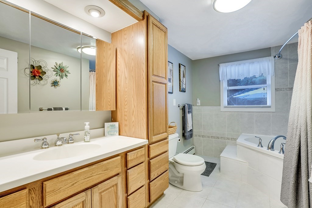 3 Governor Endicott Road Billerica, MA 01821 - Photo 17 of 26 Gallery Image 17