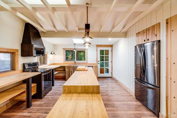 $785,000 | 4350 Cazadero Highway, Cazadero, CA 95421