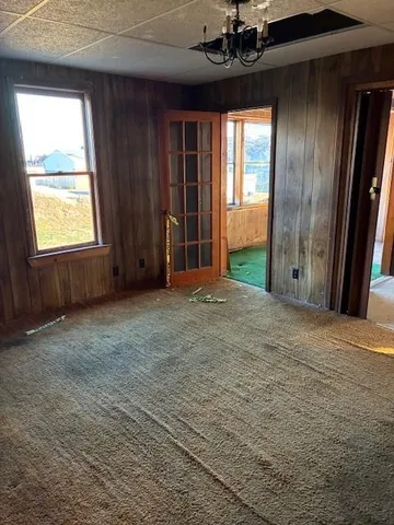 $30,000 | 1013 Commercial Street, Atchison, KS 66002