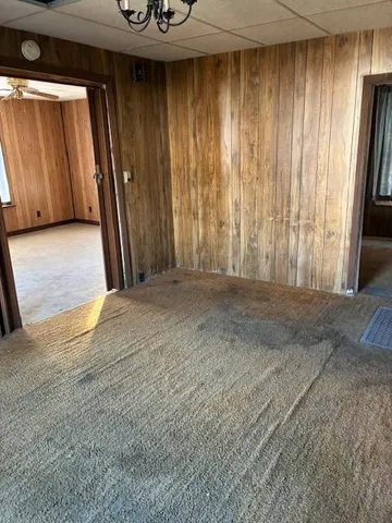 $30,000 | 1013 Commercial Street, Atchison, KS 66002