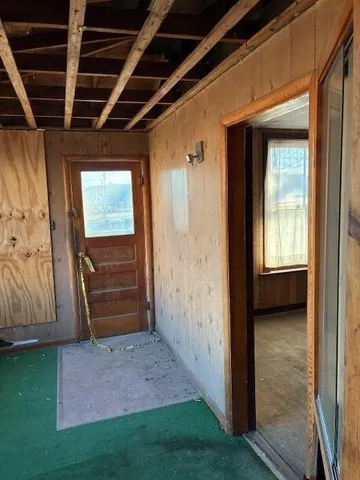 $30,000 | 1013 Commercial Street, Atchison, KS 66002