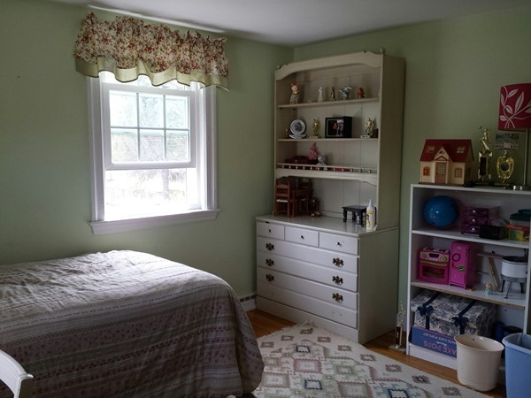 9 Grosvenor Road Needham, MA 02492 - Photo 13 of 21