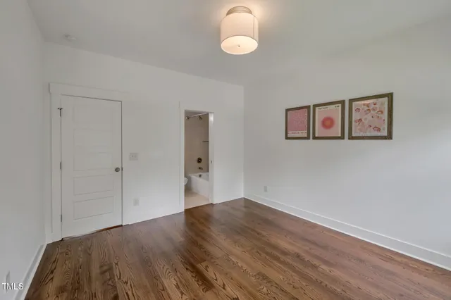 $1,150,000 | 66 Ashwood Drive, Chapel Hill, NC 27516