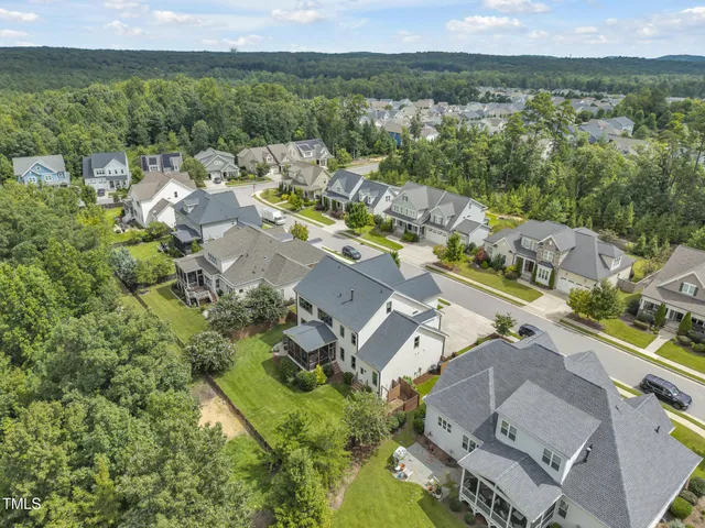 $1,150,000 | 66 Ashwood Drive, Chapel Hill, NC 27516