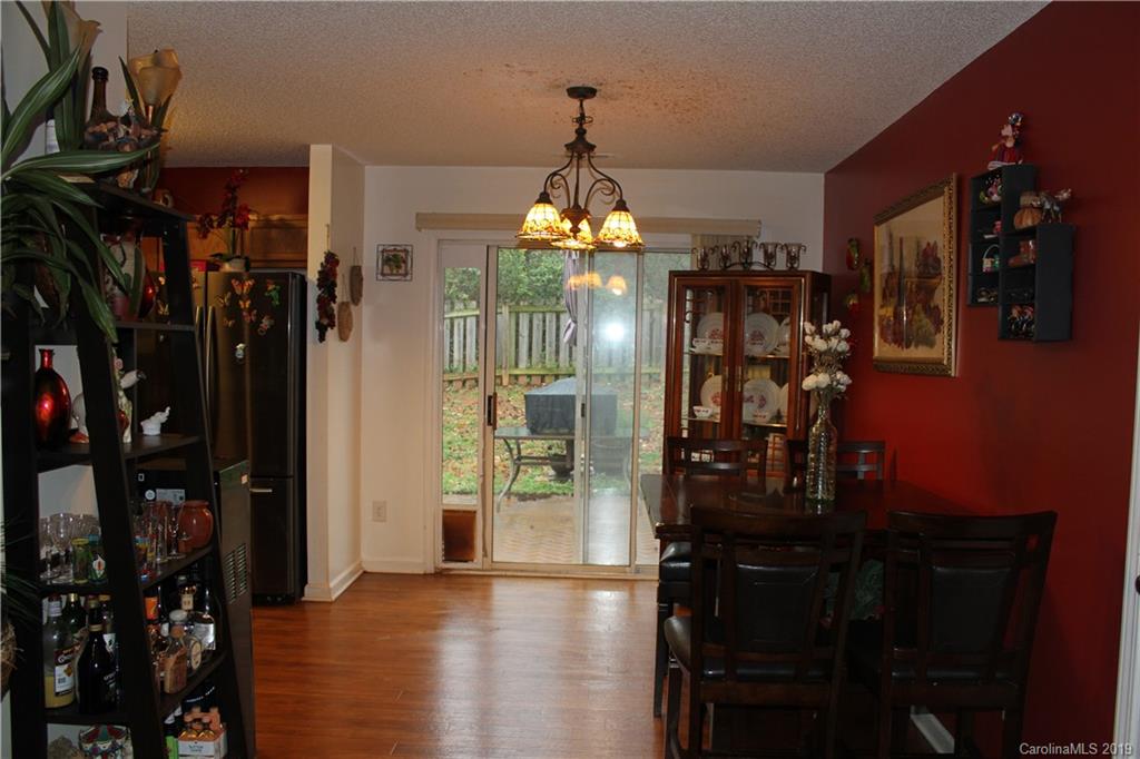 2339 Eargle Road Charlotte, NC 28269 - Photo 11 of 23 Gallery Image 11