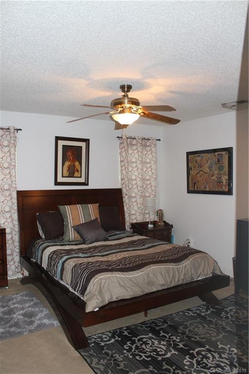 2339 Eargle Road Charlotte, NC 28269 - Photo 13 of 23 Gallery Image 13