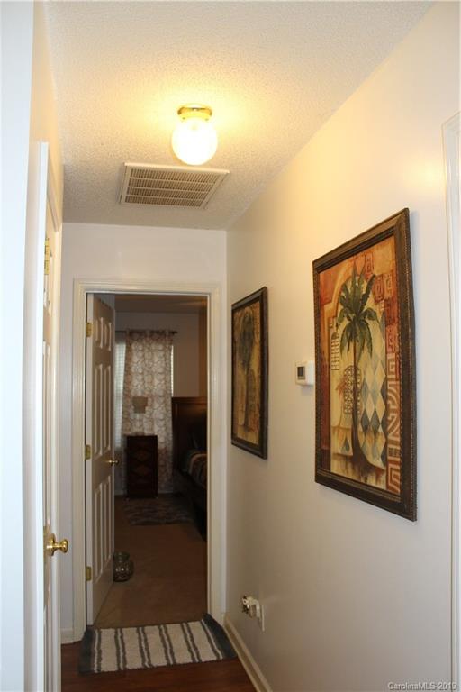 2339 Eargle Road Charlotte, NC 28269 - Photo 16 of 23 Gallery Image 16