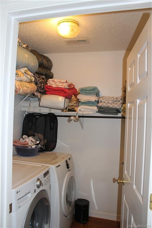 2339 Eargle Road Charlotte, NC 28269 - Photo 22 of 23 Gallery Image 22