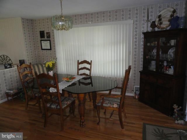 1105 Carrs Wharf Road Edgewater, MD 21037 - Photo 15 of 30 Dining Room