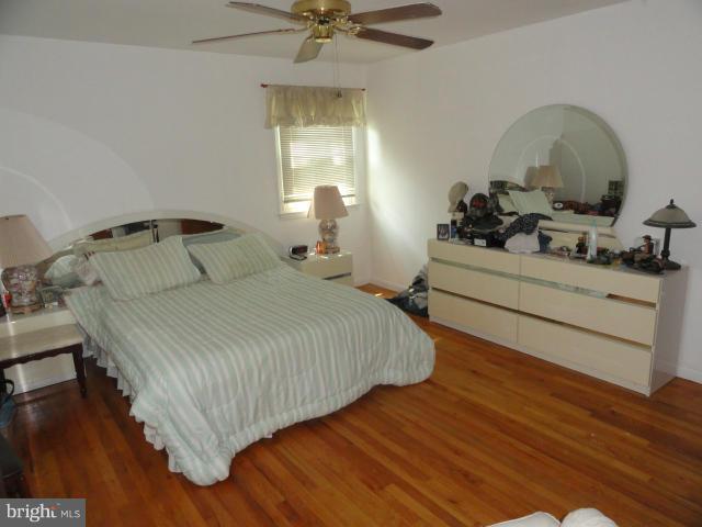 1105 Carrs Wharf Road Edgewater, MD 21037 - Photo 16 of 30 Bedroom (Master)