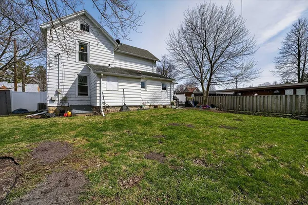 $229,900 | 1213 21st Avenue, Monroe, WI 53566