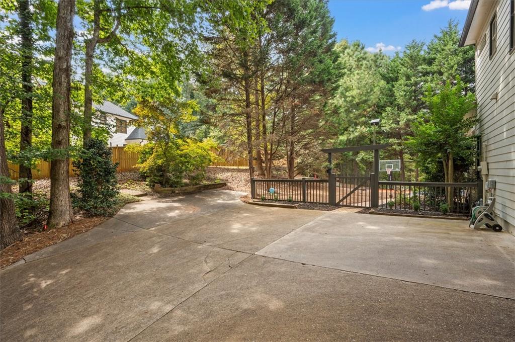 1520 Timber Trace Canton, GA 30114 - Photo 10 of 90