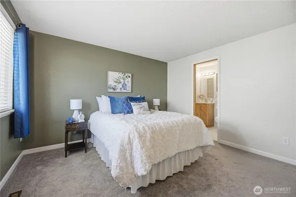 $525,000 | 1404 Natalie Court, Steilacoom, WA 98388