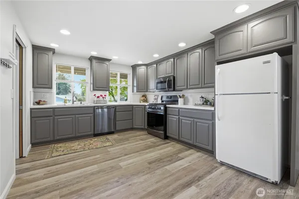 $525,000 | 1404 Natalie Court, Steilacoom, WA 98388